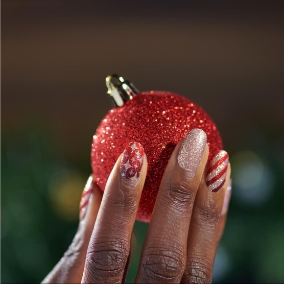 *Retired* Color Street: Wrap It Up | Christmas Holiday Gold Red Metallic Stripes - Picture 7 of 15